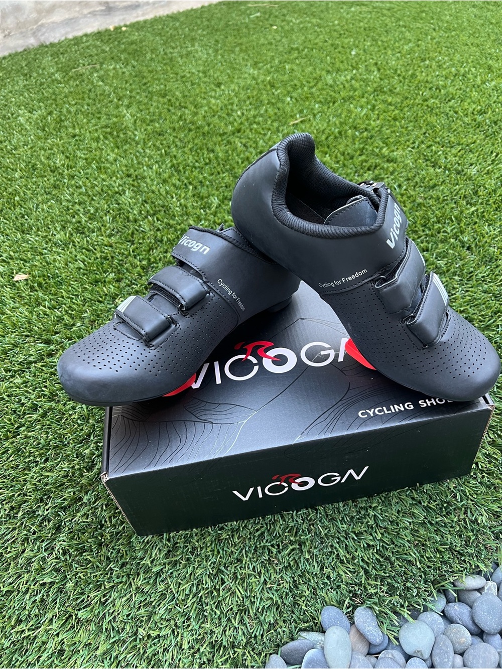 Men’s Black Cycling Shoes – Velcro Closure